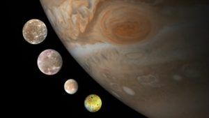 cuántas lunas tiene júpiter